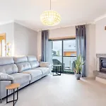 Conforto A Poucos Minutos Da Apartman *