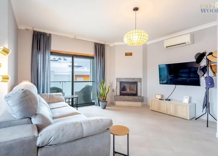 Conforto A Poucos Minutos Da ポルティマン