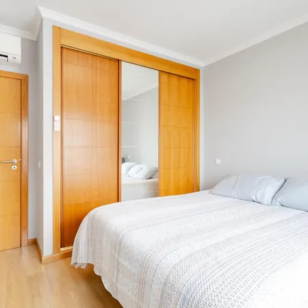 Apartment Conforto A Poucos Minutos Da *