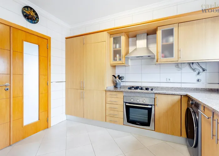 Conforto A Poucos Minutos Da *